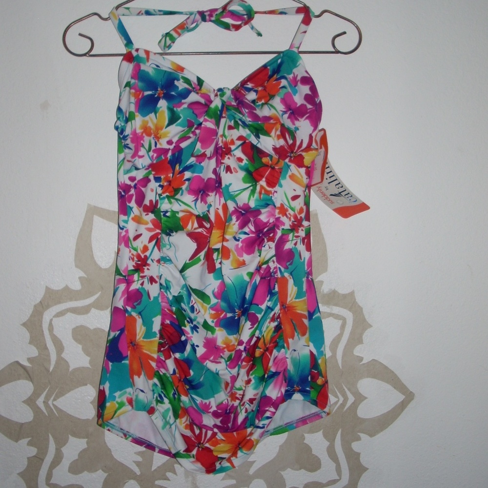 Modest Swimsuit Catalina NWT Medium